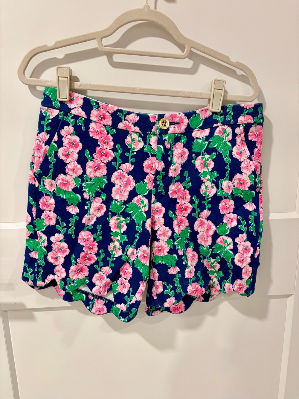 Lilly Pulitzer - Darci Knit Shorts in Oyster Bay Navy De Vine Pattern